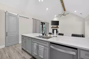 18107 Forrest Dr, Whitney, TX 76692 - Photo 13