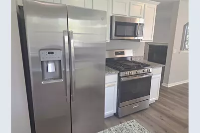 105 Twilight Way, Hutto, TX 78634 - Photo 7