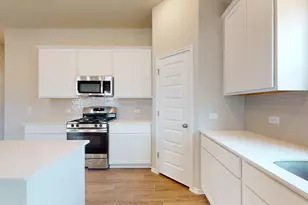 12216 Dillon Fls Dr, Austin, TX 78747 - Photo 11