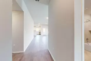 12216 Dillon Fls Dr, Austin, TX 78747 - Photo 5