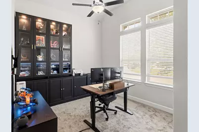 198 York Timbers Way, Austin, TX 78737 - Photo 17