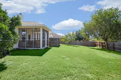 587 Shadow Creek Boulevard, Buda, TX 78610 - Photo 17