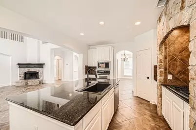 9812 Whitley Bay Drive, Austin, TX 78717 - Photo 11