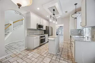 6 Muirfield Greens Cove, Lakeway, TX 78738 - Photo 11