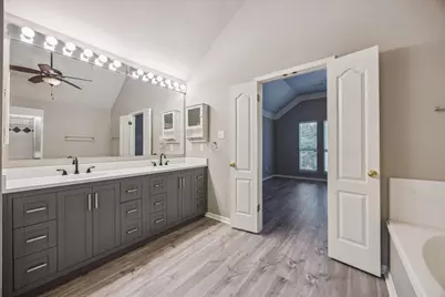 6 Muirfield Greens Cove, Lakeway, TX 78738 - Photo 17