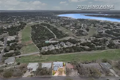20711 Henry Avenue, Lago Vista, TX 78645 - Photo 33