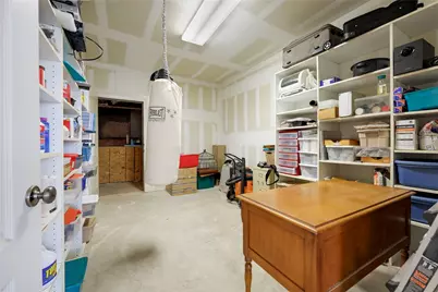 20711 Henry Avenue, Lago Vista, TX 78645 - Photo 23