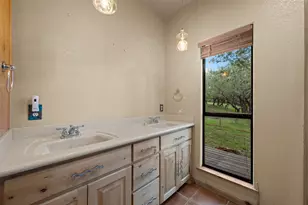 401 Madrone Canyon Dr, Dripping Springs, TX 78620 - Photo 19