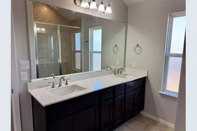 225 Graver Street, Georgetown, TX 78626 - Photo 5