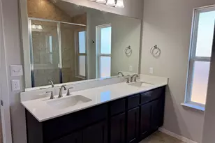 225 Graver St, Georgetown, TX 78626 - Photo 5