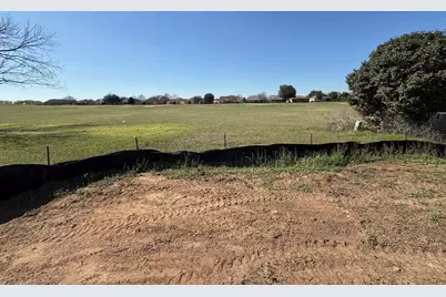 110 Firestone Place Place, Meadowlakes, TX 78654 - Photo 3