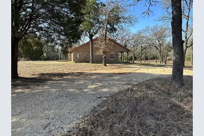 1047 Private Road 3022, Elgin, TX 78621 - Photo 17