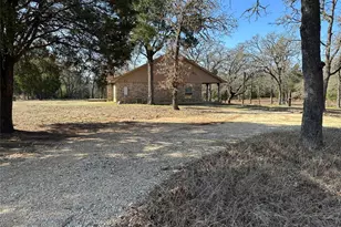 1047 Private Road 3022, Elgin, TX 78621 - Photo 17