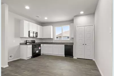 3051 Winding Creek Road, Kyle, TX 78640 - Photo 3