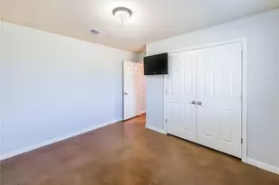 120 Lost Oaks Ct, Liberty Hill, TX 78642 - Photo 17