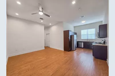 2400 Louis Henna Boulevard #203, Round Rock, TX 78664 - Photo 5