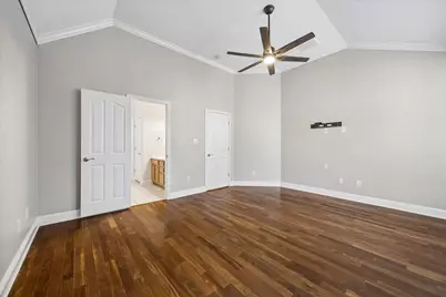 12825 Rush Creek Lane, Austin, TX 78732 - Photo 9