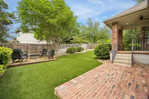 12825 Rush Creek Ln, Austin, TX 78732 - Photo 19