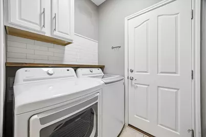 12825 Rush Creek Lane, Austin, TX 78732 - Photo 17