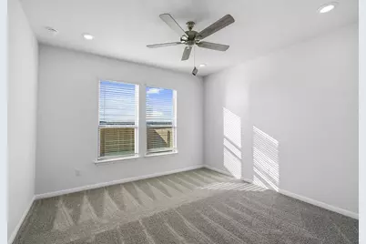 121 Hatari Trail, Jarrell, TX 76537 - Photo 11