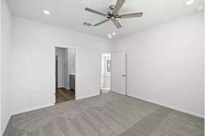 121 Hatari, Jarrell, TX 76537 - Photo 11