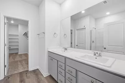 121 Hatari, Jarrell, TX 76537 - Photo 13