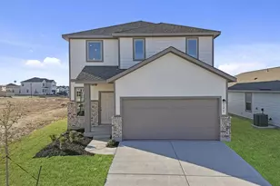 121 Hatari Trl, Jarrell, TX 76537 - Photo 1