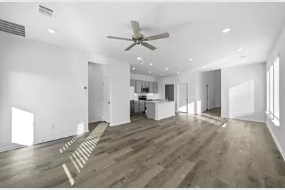 121 Hatari, Jarrell, TX 76537 - Photo 7