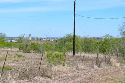 9006 Burklund Farms Road #B, Del Valle, TX 78617 - Photo 5