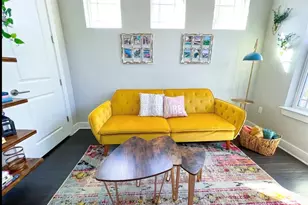 807 E 16th St, Austin, TX 78702 - Photo 9