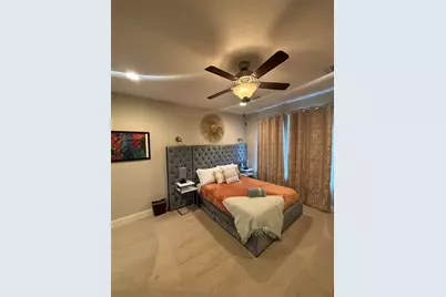 807 E 16th Street #B, Austin, TX 78702 - Photo 13