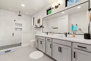 1214 Deloney St, Austin, TX 78721 - Photo 21