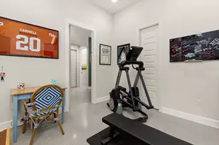 1214 Deloney St, Austin, TX 78721 - Photo 23