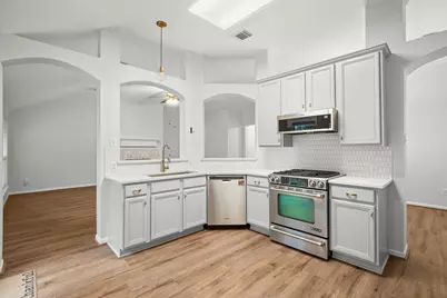 8511 Aoudad Trail, Austin, TX 78749 - Photo 7