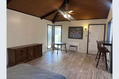 126 Conference Drive #212, Bastrop, TX 78602 - Photo 5