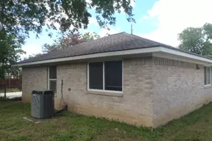 309 Ellis St, San Marcos, TX 78666 - Photo 9