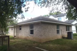 309 Ellis St, San Marcos, TX 78666 - Photo 7