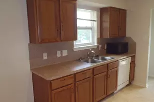 309 Ellis St, San Marcos, TX 78666 - Photo 13