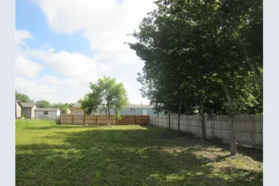 500 Arnold Drive, Bartlett, TX 76511 - Photo 7