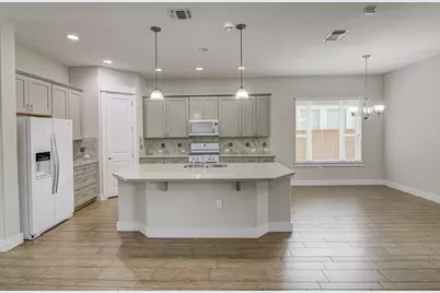 2409 Moreno Street, Austin, TX 78723 - Photo 5