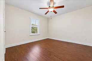 301 Leanne Dr, Georgetown, TX 78633 - Photo 33