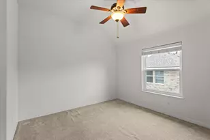 2304 Village View Loop, Pflugerville, TX 78660 - Photo 33