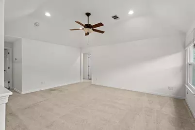 2304 Village View Loop, Pflugerville, TX 78660 - Photo 29