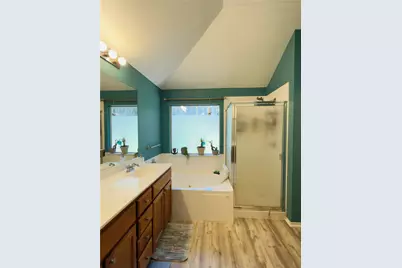 9300 Pioneer Forest Drive, Austin, TX 78744 - Photo 25