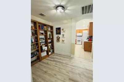 9300 Pioneer Forest Drive, Austin, TX 78744 - Photo 13