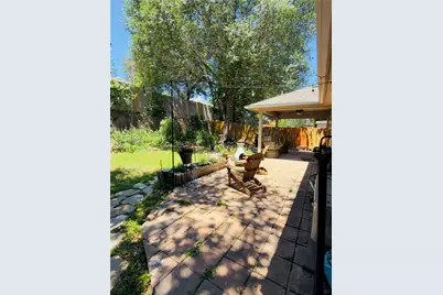 9300 Pioneer Forest Drive, Austin, TX 78744 - Photo 29