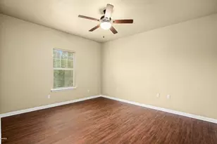 1812 Maple Ave, Austin, TX 78702 - Photo 9