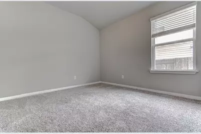 300 Bear Oak Street, Hutto, TX 78634 - Photo 21