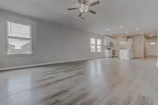 300 Bear Oak St, Hutto, TX 78634 - Photo 11