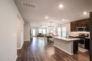 403 Grapefruit Rd, Hutto, TX 78634 - Photo 5